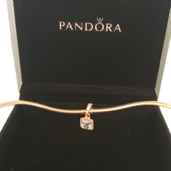 Pandora Timeless Elegance Pendant Rose Gold - Picture 4 of 5